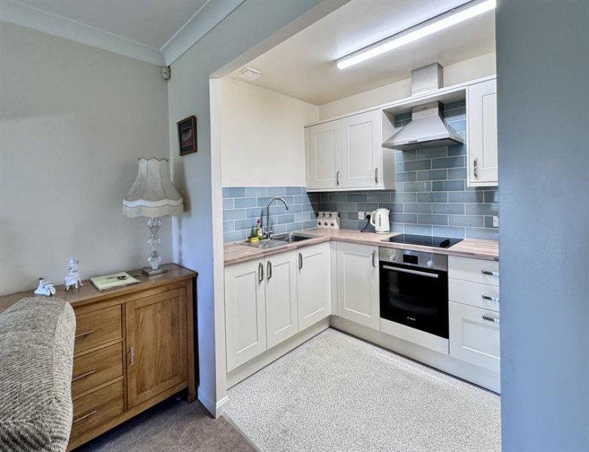 Images for Newshaw Lane, Hadfield, Glossop
