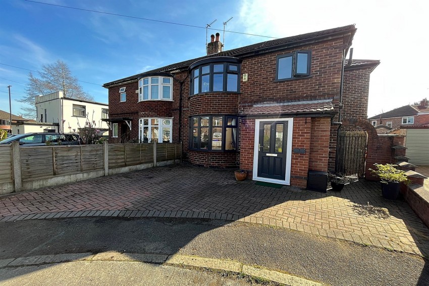 Images for Crandon Drive, East Didsbury