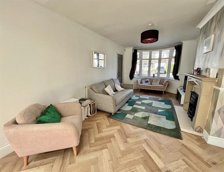 Images for Crandon Drive, East Didsbury