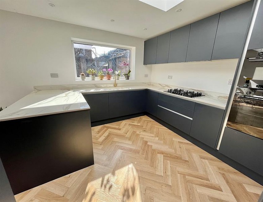 Images for Crandon Drive, East Didsbury