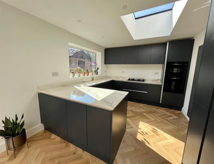 Images for Crandon Drive, East Didsbury
