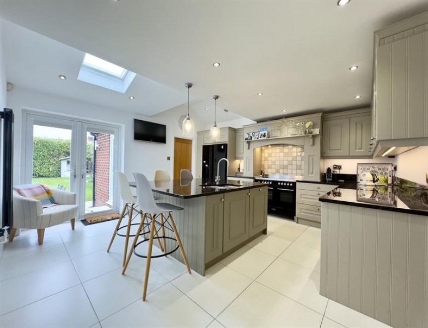 Images for Chester Road, Poynton