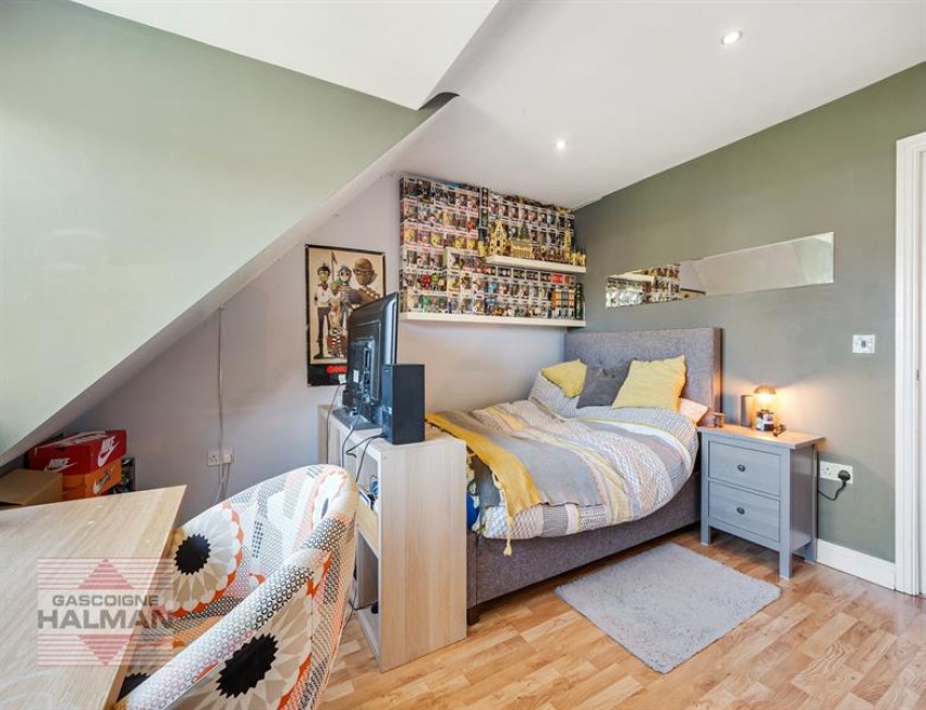 Images for Bramhall Lane South, Bramhall