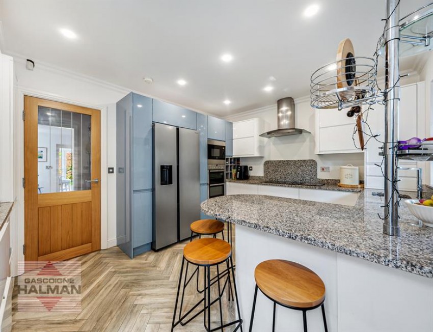 Images for Bramhall Lane South, Bramhall
