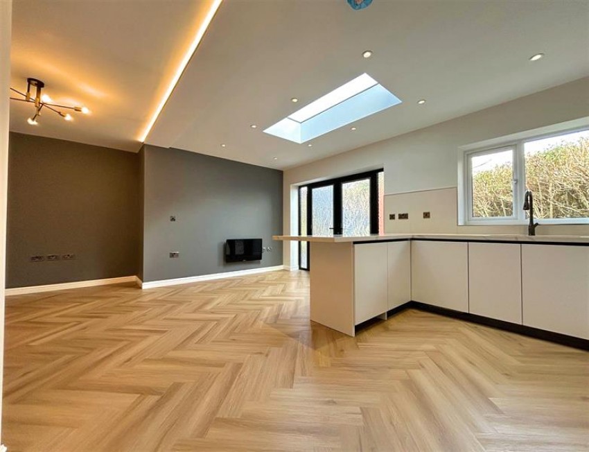 Images for Kershaw Avenue, Sale