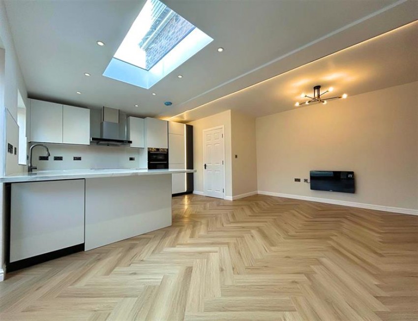 Images for Kershaw Avenue, Sale