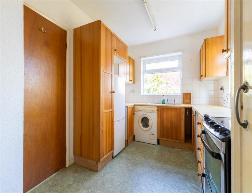 Images for No chain house with potential in Broom Crescent, Tarvin