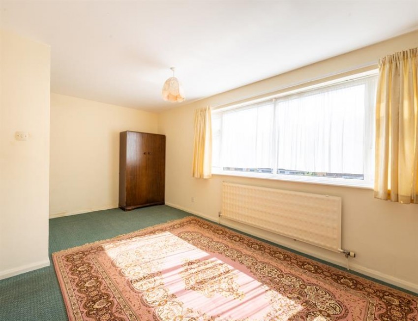 Images for No chain house with potential in Broom Crescent, Tarvin