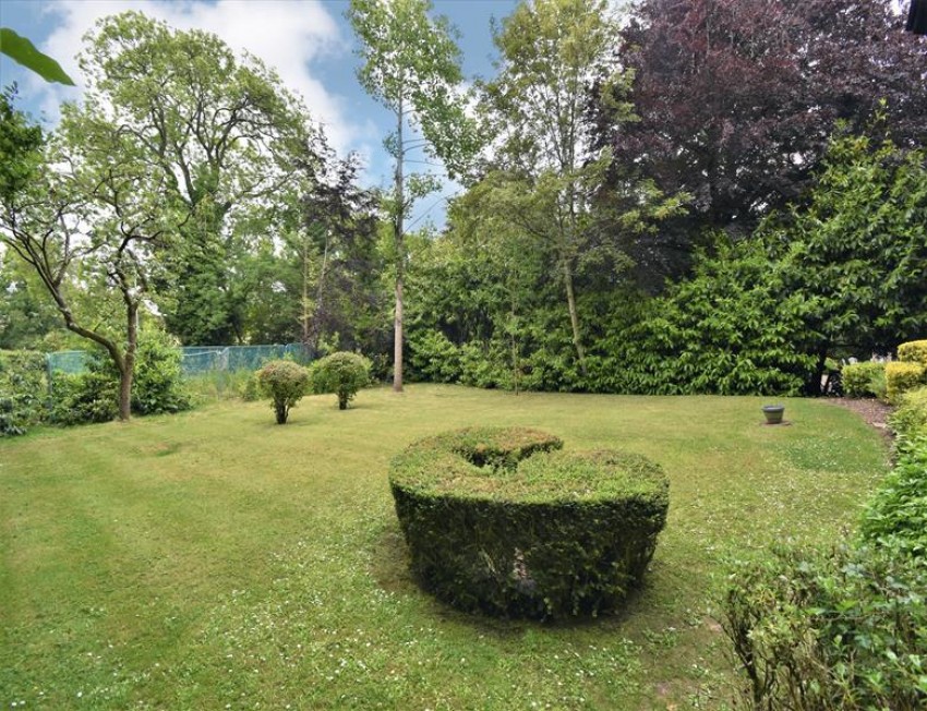 Images for The Oaks, Horseshoe Lane, Alderley Edge