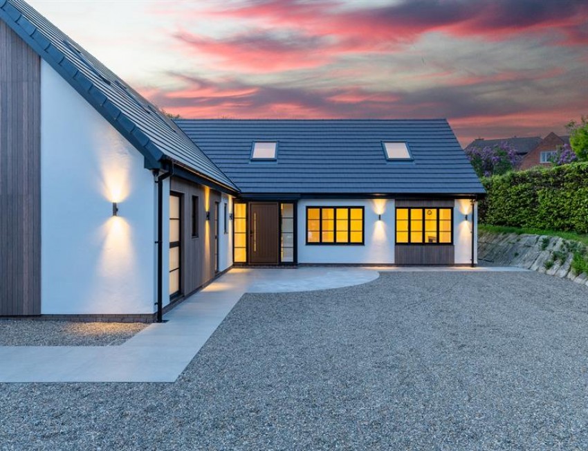 Images for Incredible bespoke residence within walking distance of Kelsall village centre