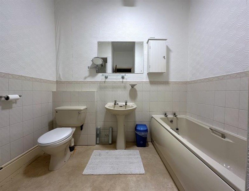 Images for Navigation Road, Altrincham