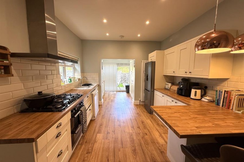 Images for Cranford Avenue, Sale