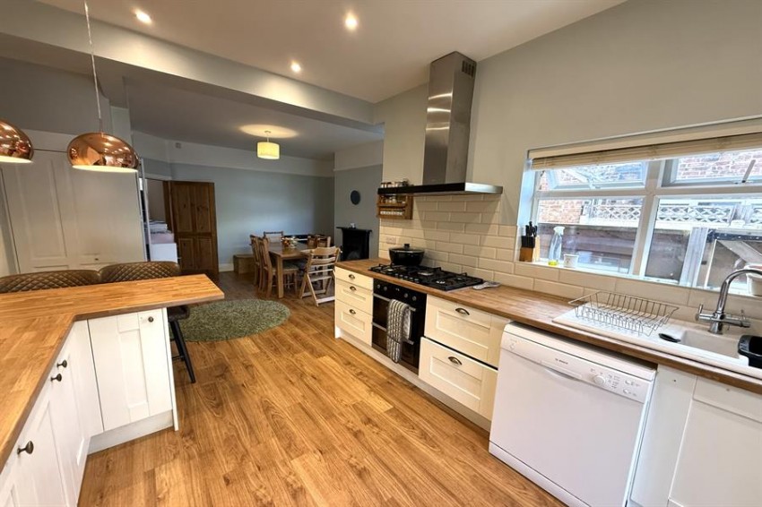 Images for Cranford Avenue, Sale