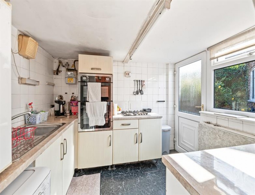 Images for Bates Lane, Helsby, Frodsham