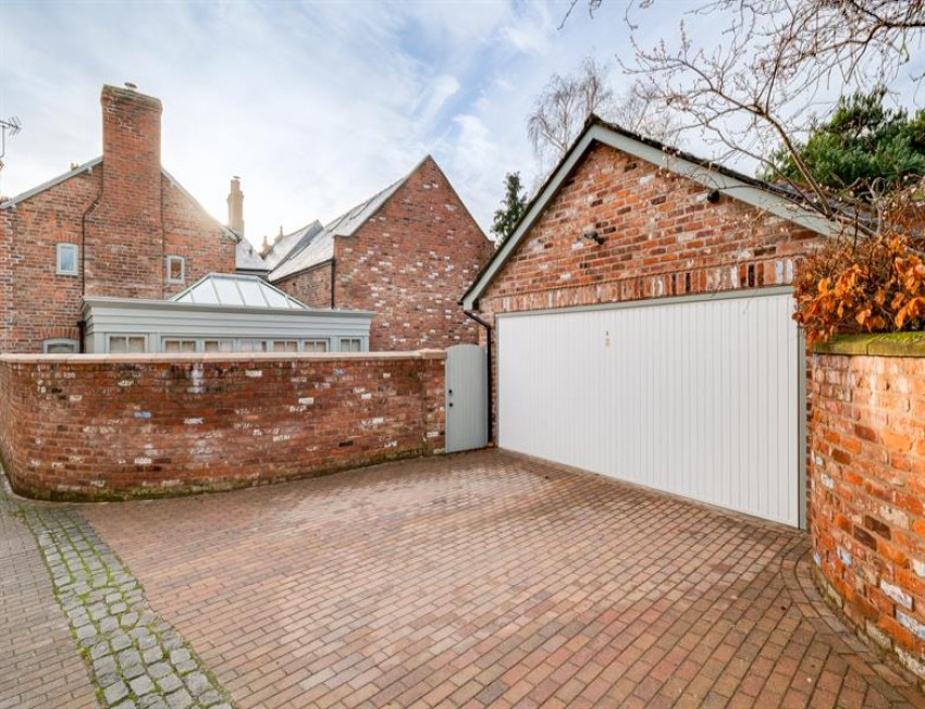 Images for High Street, Tarvin, Chester