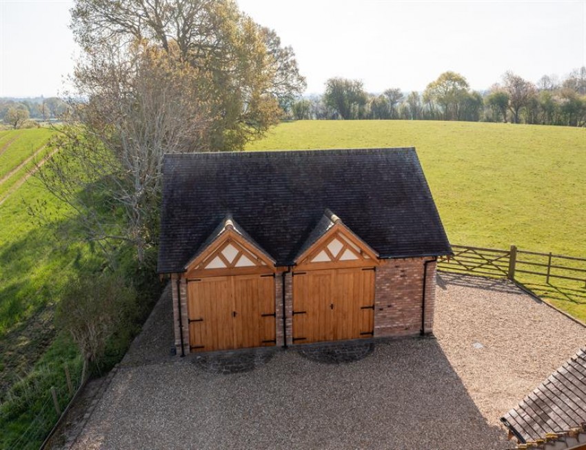 Images for Custom built 2012 home set in six acres in Erbistock