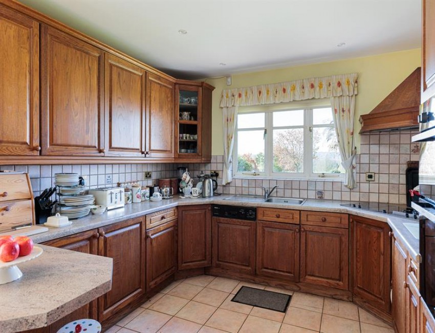 Images for Just under 2900 square feet and circa half an acre in Aston Lane