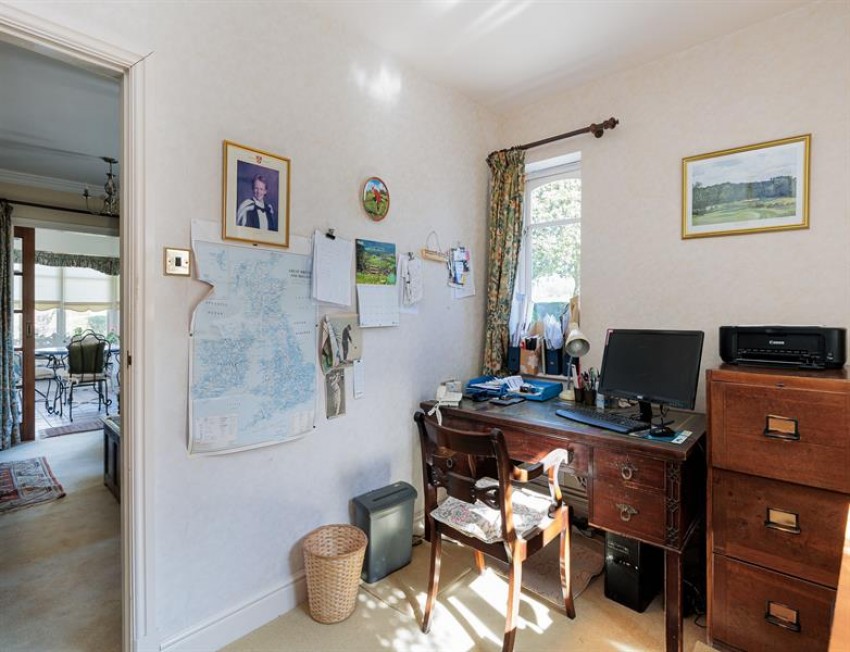 Images for Just under 2900 square feet and circa half an acre in Aston Lane