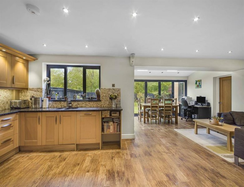 Images for Barshaw Gardens, Appleton, Warrington
