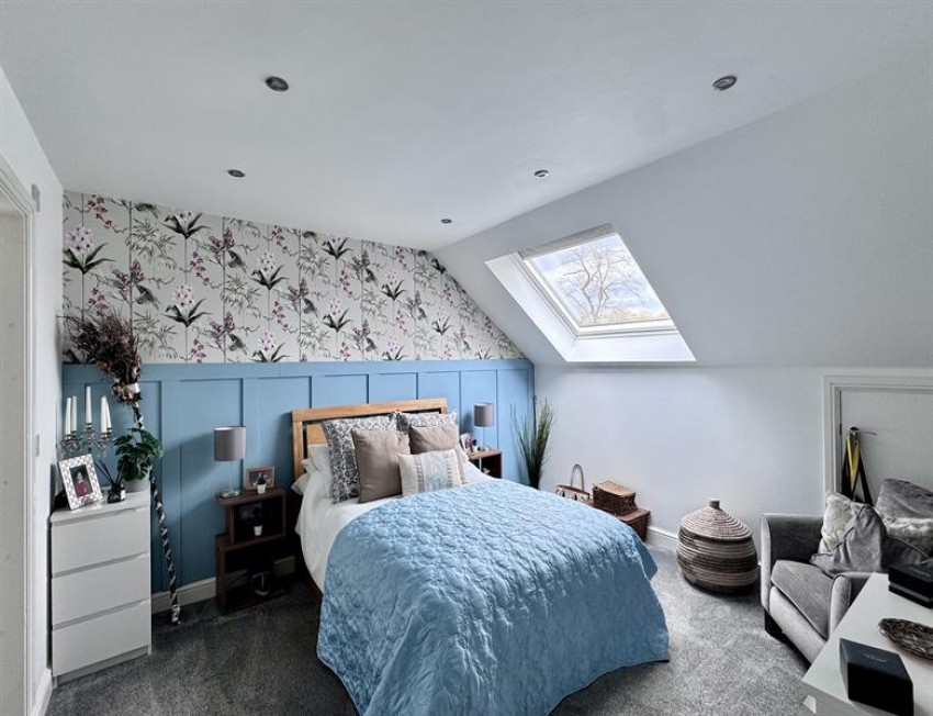 Images for Park View, Hadfield, Glossop