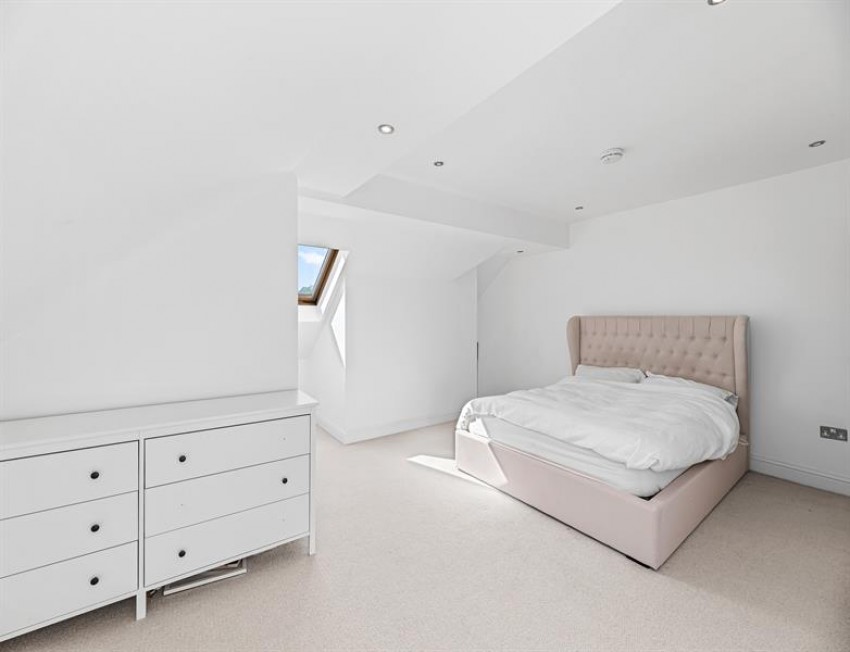 Images for Trinity House, Trinity Gardens, Frodsham