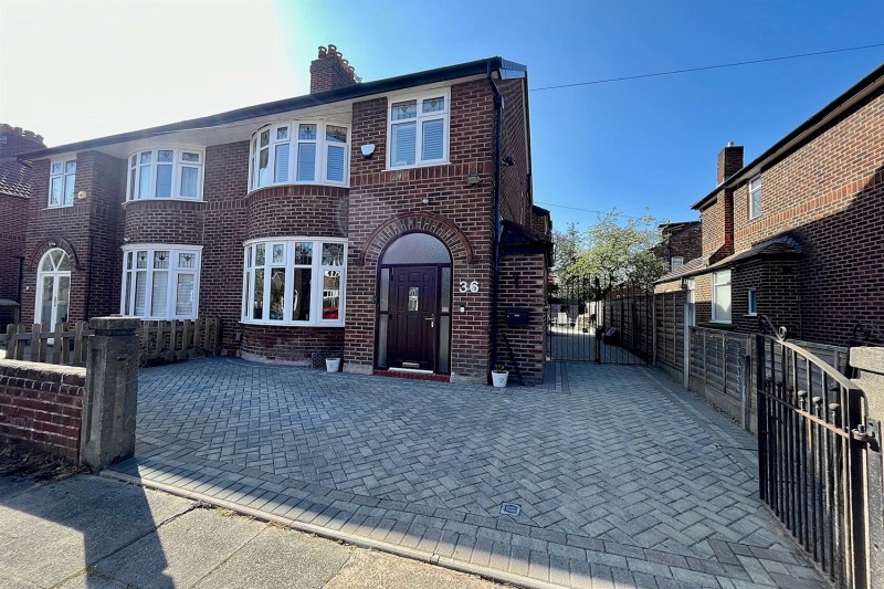Brooklawn Drive, Didsbury
