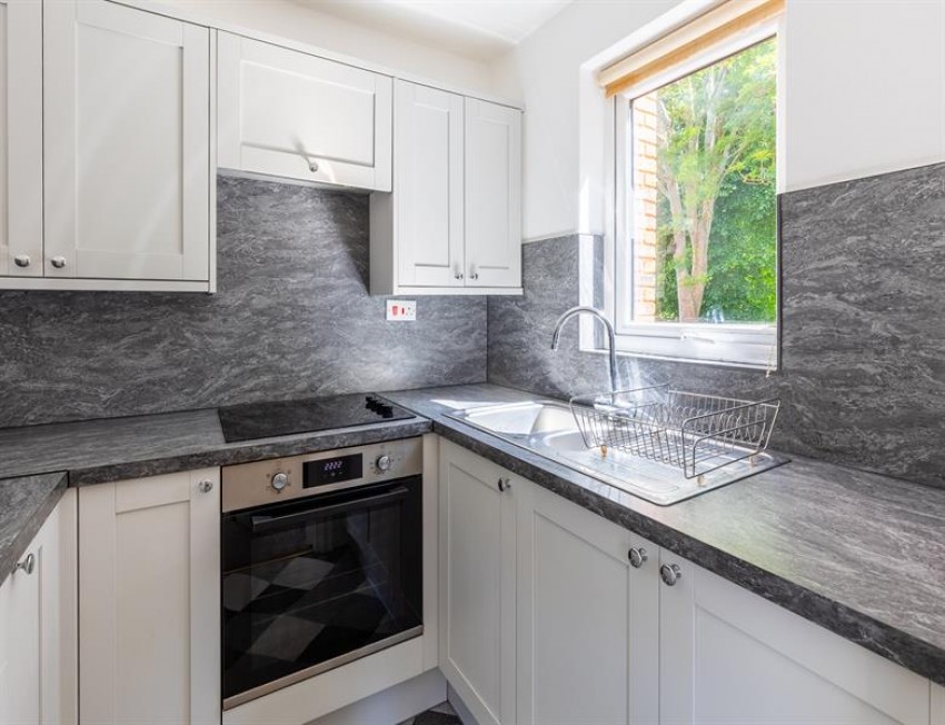 Images for Lincoln Court, Lower Robin Hood Lane, Helsby, Frodsham