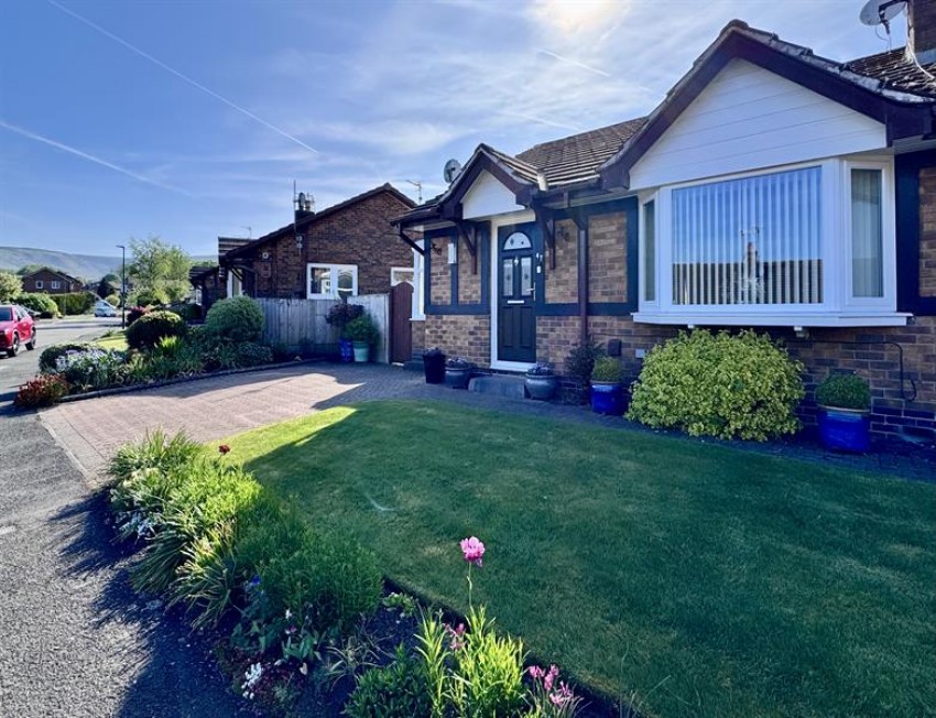 Images for Leicester Drive, Glossop