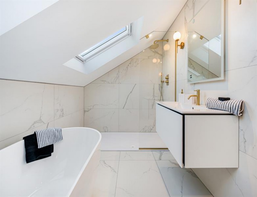 Images for Moss Lane, Alderley Edge