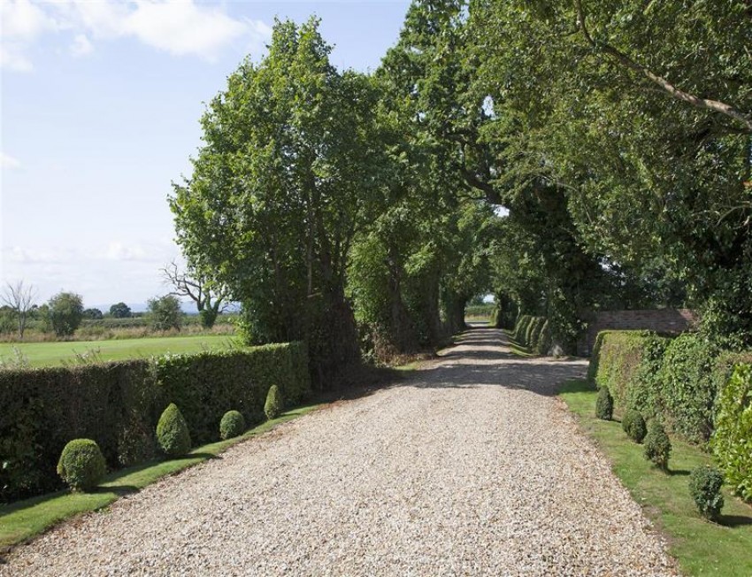 Images for Outstanding country house in over seven acres, just outside Tattenhall village