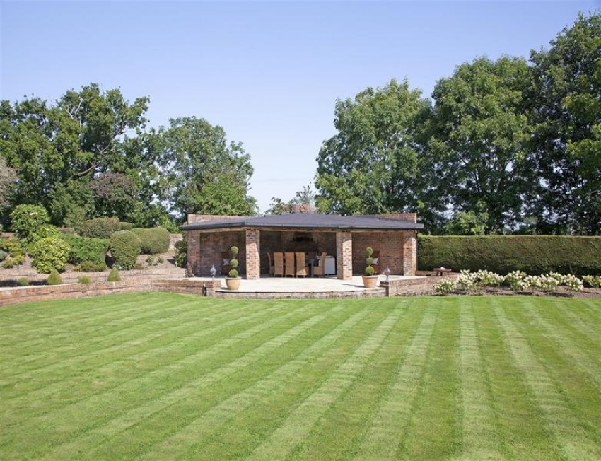 Images for Outstanding country house in over seven acres, just outside Tattenhall village