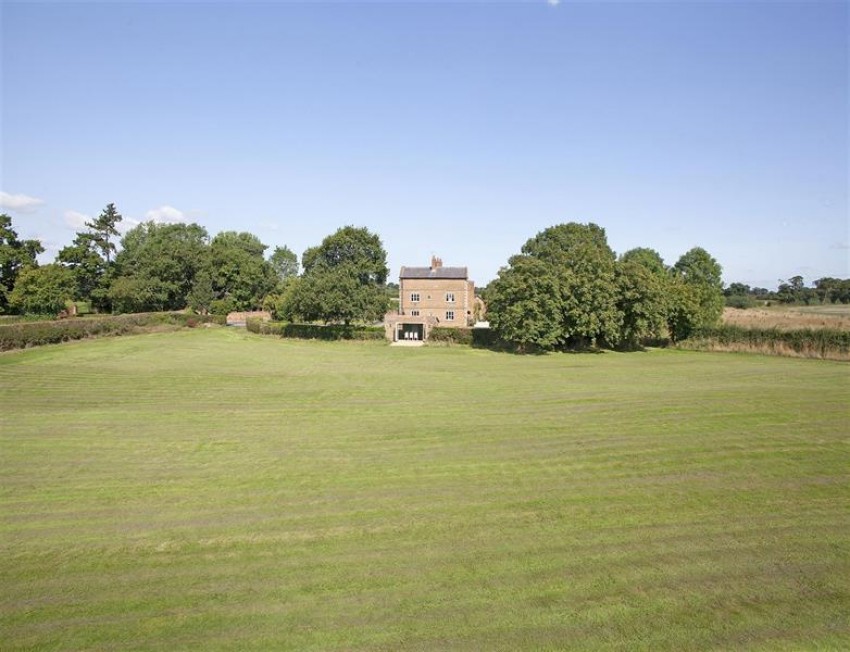 Images for Outstanding country house in over seven acres, just outside Tattenhall village