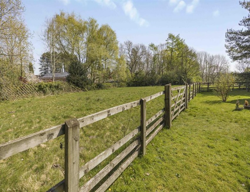 Images for Oaklands Farm, Heybridge Lane, Prestbury