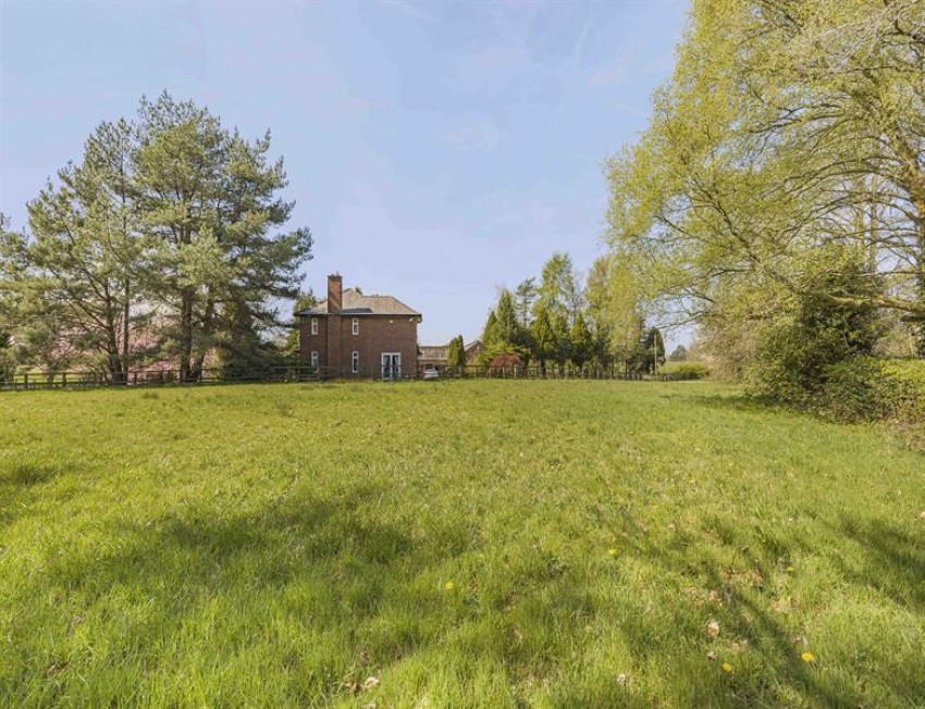 Images for Oaklands Farm, Heybridge Lane, Prestbury