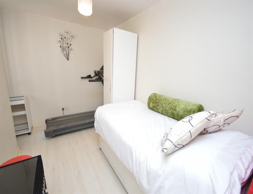 Images for Fox Hill Court, Heaton Mersey