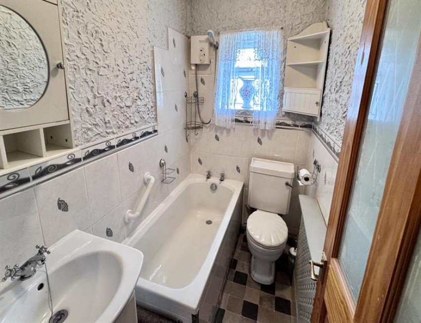 Images for Green Lane, Hadfield, Glossop