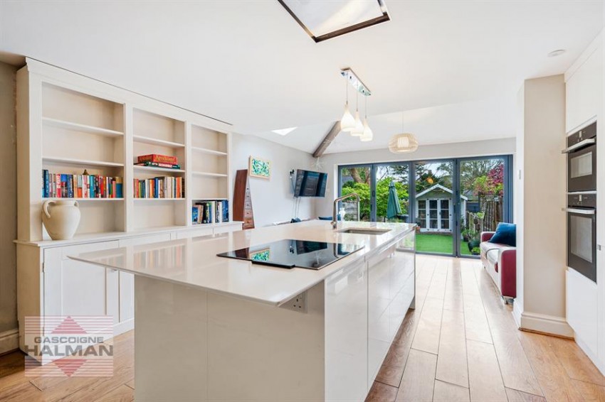 Images for South Oak Lane, Wilmslow