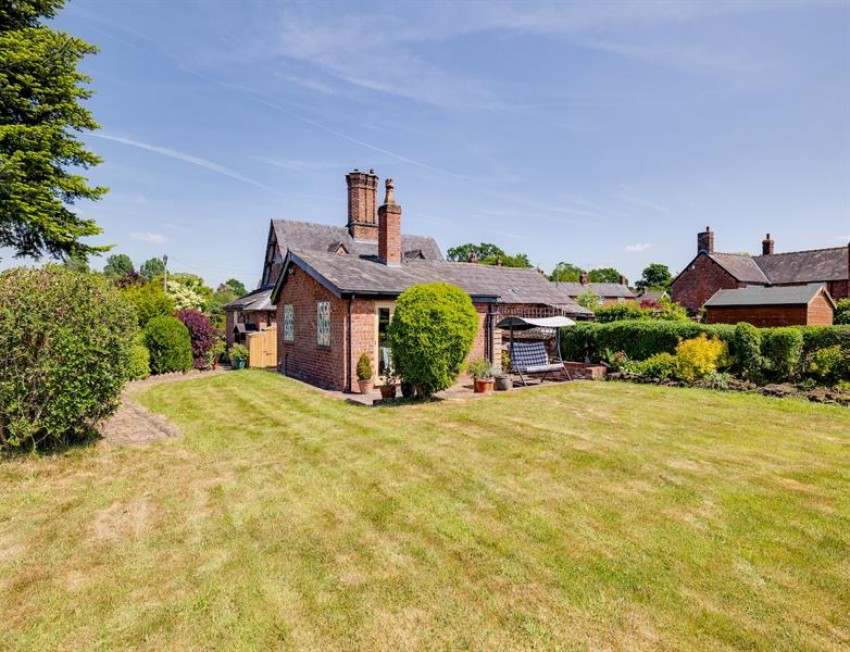Images for Iconic extended cottage with circa three acres and views of two castle in Tiverton
