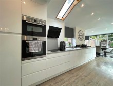Images for Barnfield Crescent, Sale