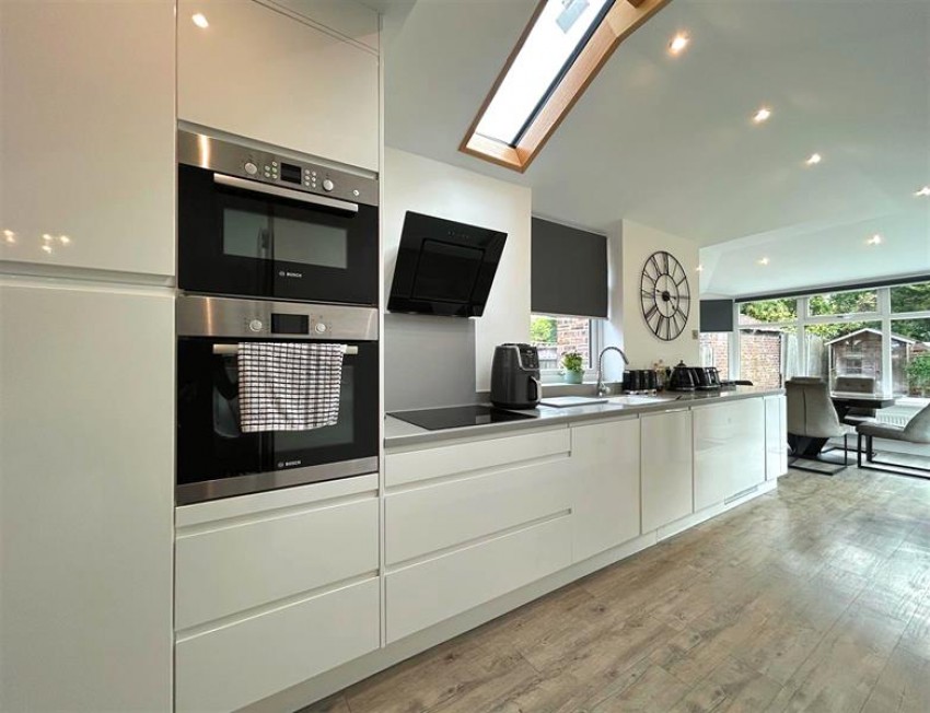 Images for Barnfield Crescent, Sale