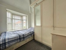 Images for Barnfield Crescent, Sale