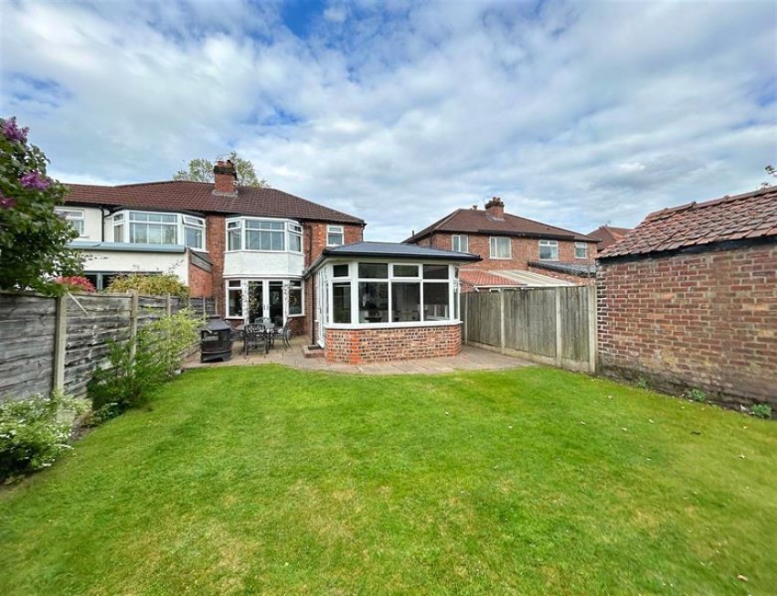 Images for Barnfield Crescent, Sale