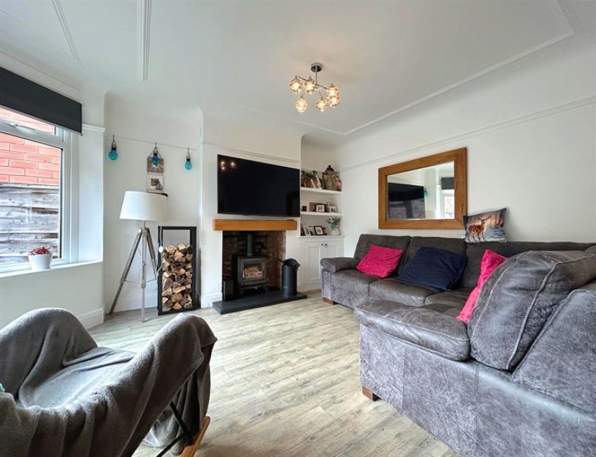 Images for Barnfield Crescent, Sale