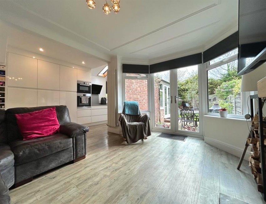 Images for Barnfield Crescent, Sale
