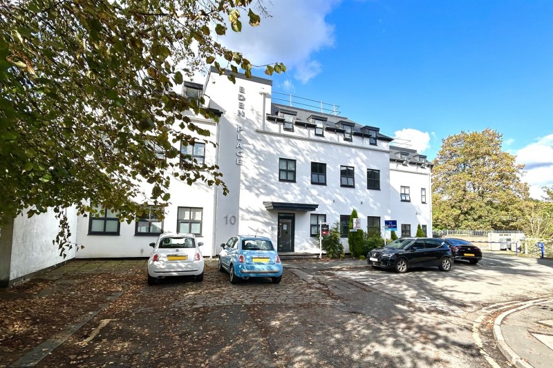 Eden Place, Cheadle