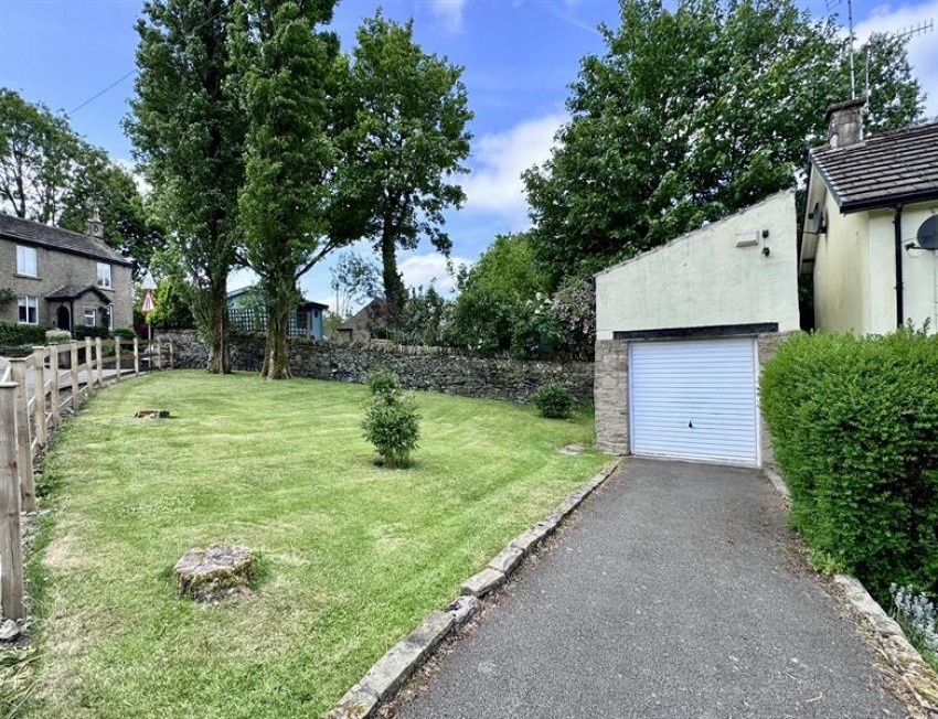 Images for Whitfield Avenue, Glossop