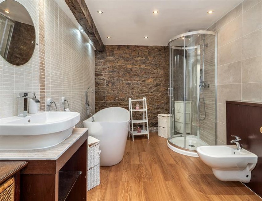 Images for Woodend Fold, Strines