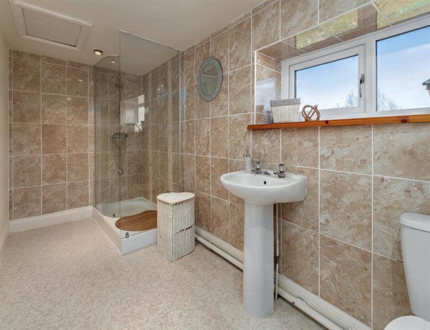 Images for Woodend Fold, Strines