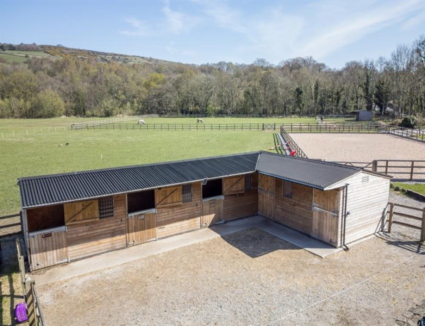 Images for Woodend Fold, Strines