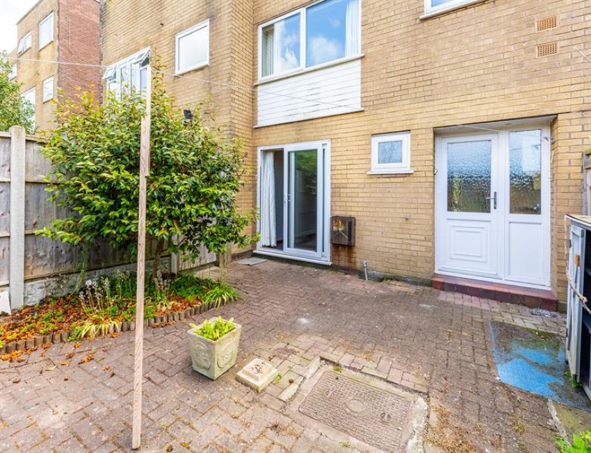Images for Sandfields, Frodsham